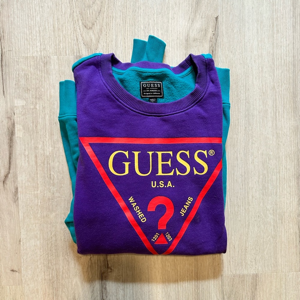 GUESS Sweater